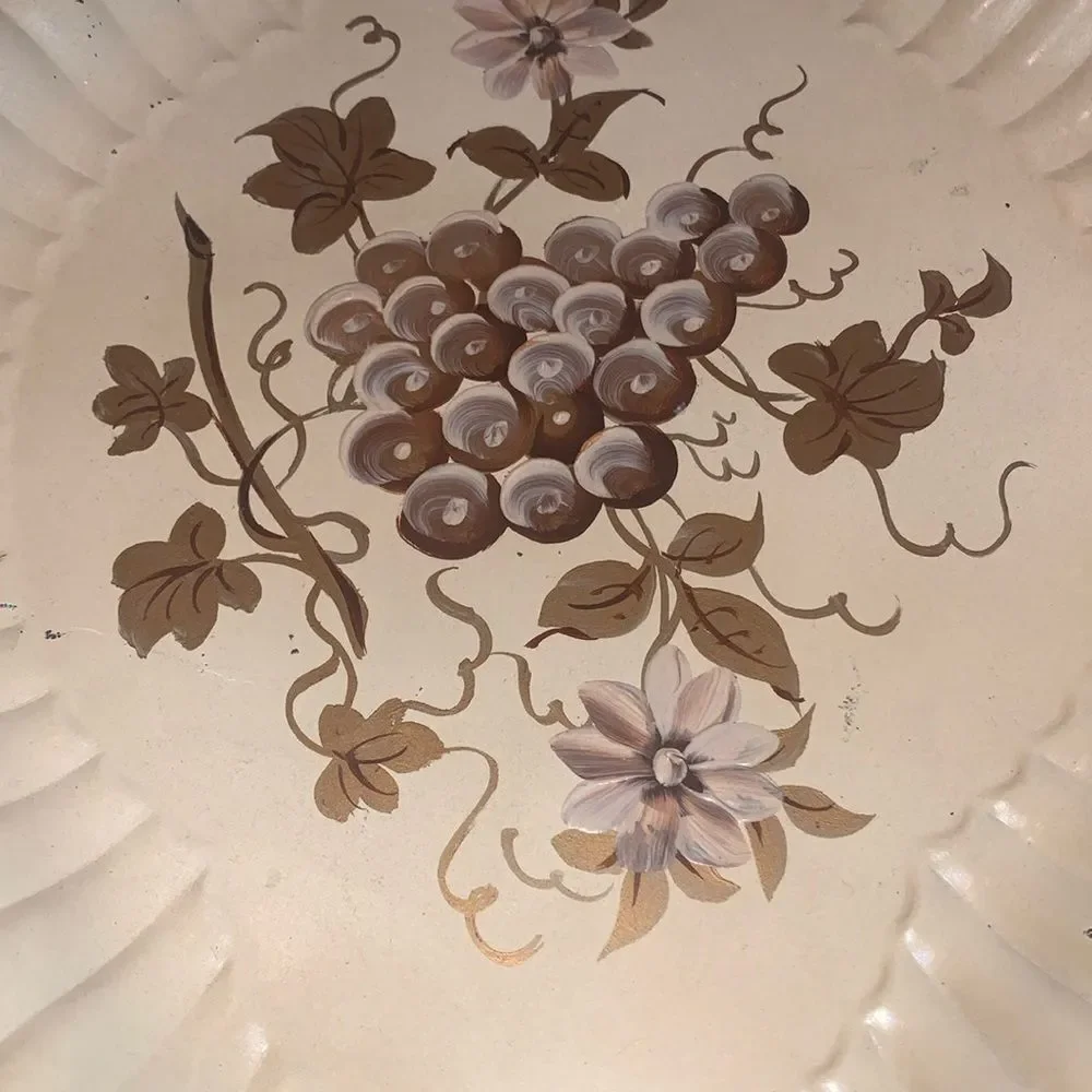 Vintage handpainted tile pilgrim art metal tray